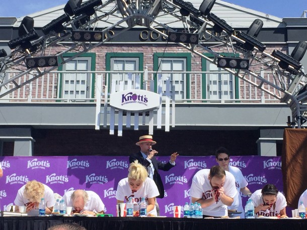 Knott's Boysenberry Festival Pie MLE Eating Contest 1