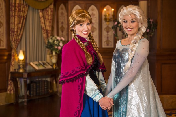 Princess Fairytale Hall: Anna & Elsa