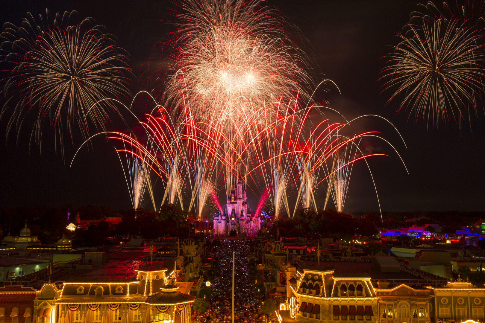 4th of July, Don’t Miss Out on Disney 4th of July Fireworks
