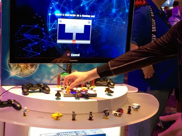 I didn't realize how TINY the LEGO Dimensions figures were! I thought they were Inifinity/Amiibo sized.