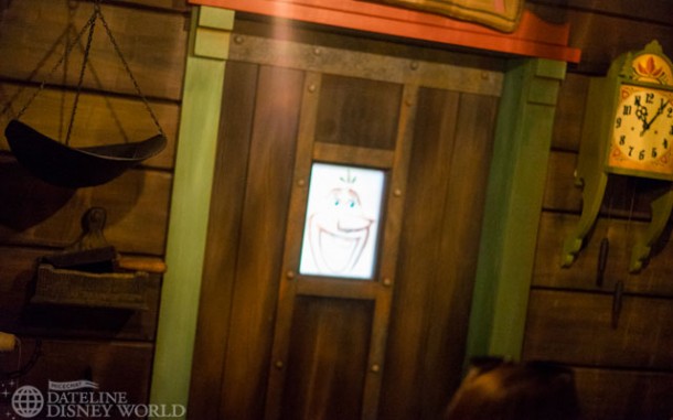 There's a screen in the sauna with some fun effects involving Oaken.