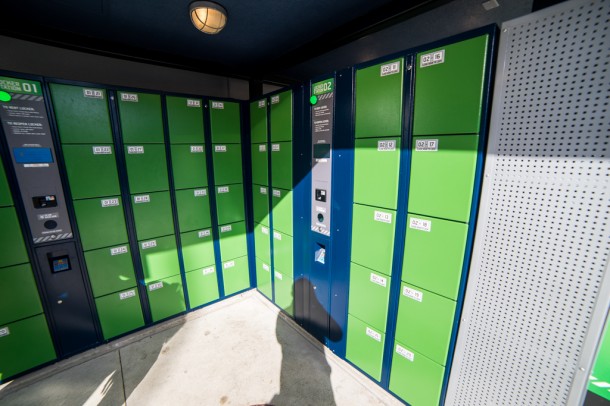 The lockers are new and just require the barcode on your park ticket to use. 