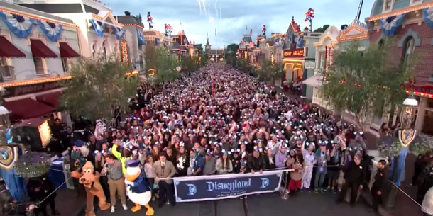 Disneyland-Diamond-Celebration-Group-Shot