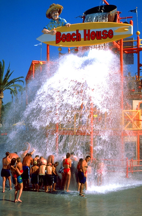 Knott's Soak City Beach House