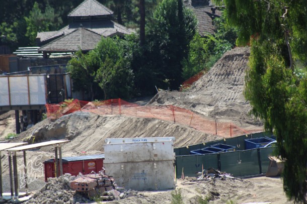 The DLRR path coming out from behind Hungry Bear Restaurant.