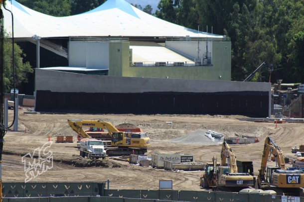 The solid wall behind the Fantasy Land Theater got a coating. 