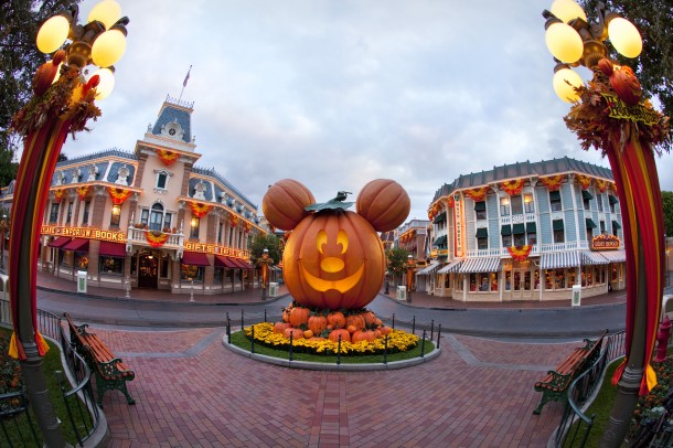 HALLOWEEN TIME AT THE DISNEYLAND RESORT (ANAHEIM, Calif.) A Mickey Mouse-inspired pumpkin celebrates the spirit of the Halloween season at Disneyland Park. Halloween Time at the Disneyland Resort returns in 2016 from Sept. 9 through Oct. 31 with spooky seasonal décor, themed food and beverage offerings and attractions that get a seasonal overlay for Halloween. (Paul Hiffmeyer/Disneyland)