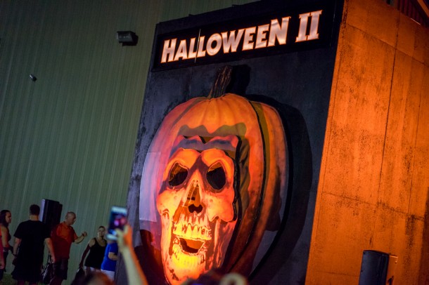 Our first house of the night was Halloween: Hell Comes to Haddonfield. This house is a direct sequel to 2014's HHN house and Michael Myers is EVERYWHERE. Tons of great scares.