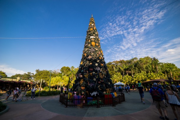 Animal Kingdom's tree is out front once again.