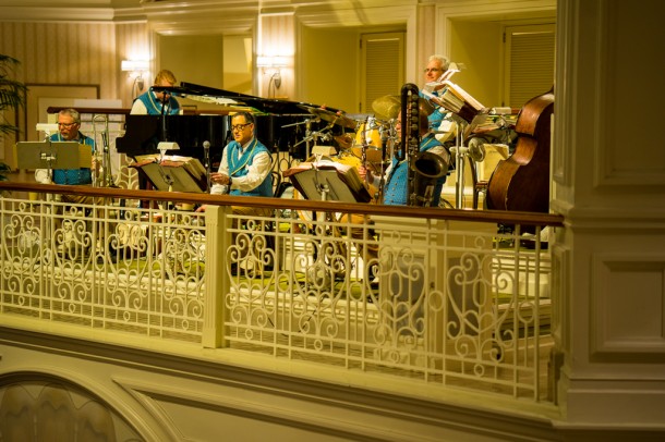 The Grand Floridian Society Orchestra was playing holiday tunes.
