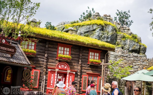 The new Frozen meet and greet opened at Epcot, moving the sisters from MK to their permanent home in World Showcase.