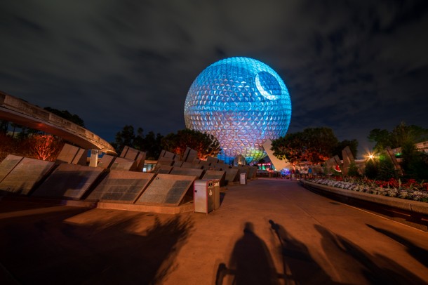 The event featured announcements about Rogue One inclusions at Star Wars Launch Bay and changes coming in 2017 to Star Tours to coincide with Episode VIII.