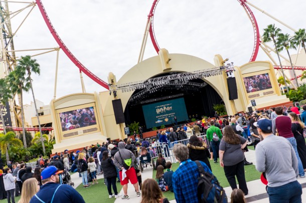 All interview events happened on the concert stage.