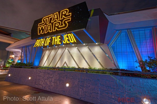 Scott-Tomorrowland-Path-of-the-Jedi