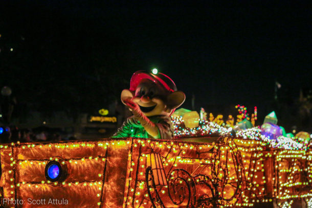 , Disneyland Update – Rainy Days Are The New Off Season