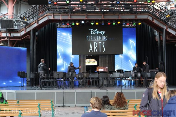 , Disneyland Update – Rainy Days Are The New Off Season