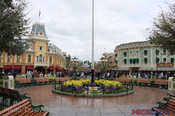 , Disneyland Update – Rainy Days Are The New Off Season