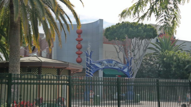 , Disneyland Resort Photo Update: Tower of Pipes