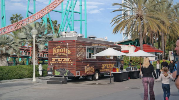 , Knott&rsquo;s Berry Farm Photo Update &ndash; Boomerang and Boysenberries