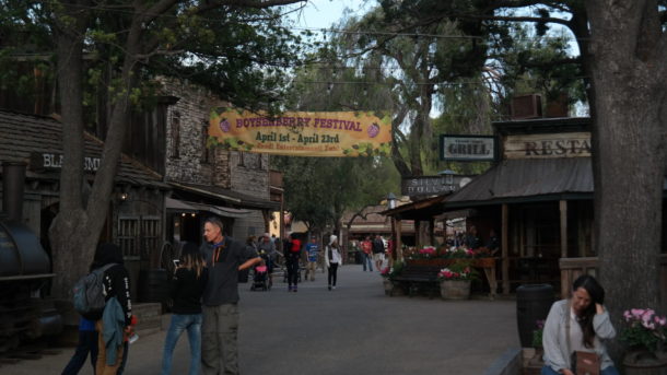 , Knott&rsquo;s Berry Farm Photo Update &ndash; Boomerang and Boysenberries