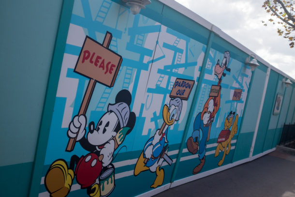 , Walt Disney World Update: Flower and Garden Continues While Star Wars Land Rises