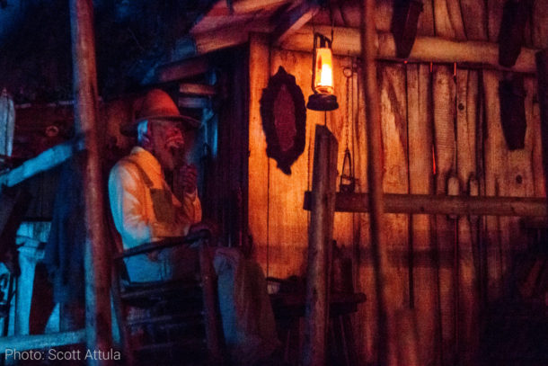 , Disneyland Update: The Bunny Hop