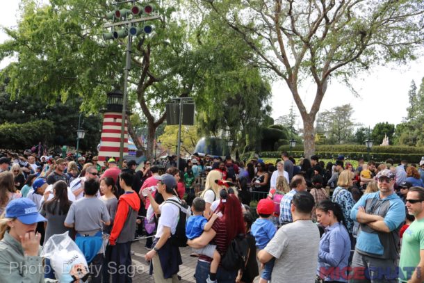 , Disneyland Photo and Rumor Update – Major Fantasmic & Halloween Changes