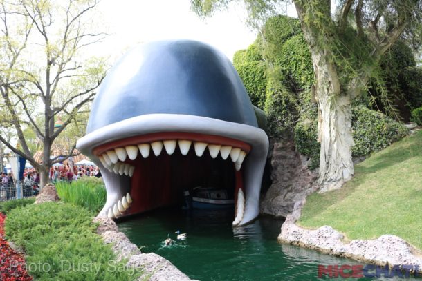 , Disneyland Photo and Rumor Update – Major Fantasmic & Halloween Changes