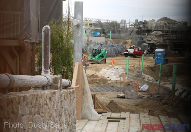 , Disneyland Photo and Rumor Update – Major Fantasmic & Halloween Changes