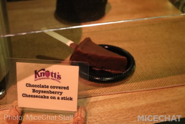, Knott&rsquo;s Berry Farm Photo Update &ndash; Boomerang and Boysenberries