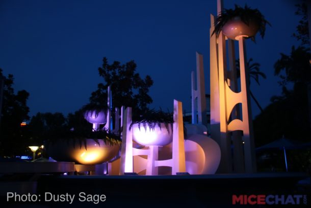 , Disneyland Update – Honk If You Love Autopia
