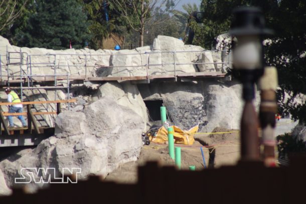 , Star Wars Land News: Walkers In The House!