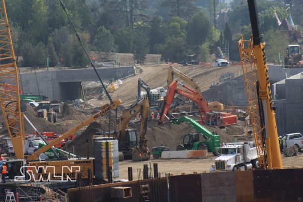 , Star Wars Land News: Walkers In The House!