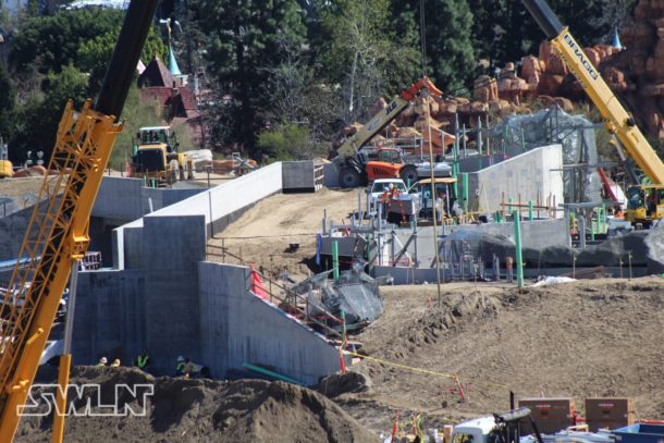 , Star Wars Land News: Is The Clock Ticking On Hyperspace Mountain?