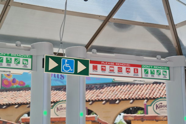 , Knott&rsquo;s Berry Farm Photo Update- Spring Turns To Summer
