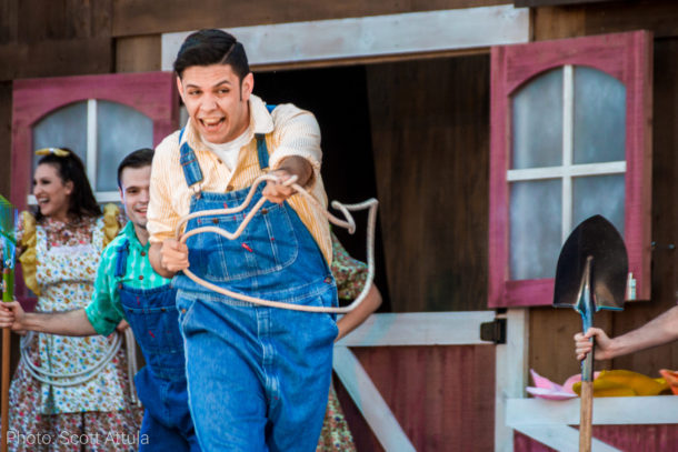 , Have a Berry Good Time at Knott&rsquo;s Boysenberry Festival