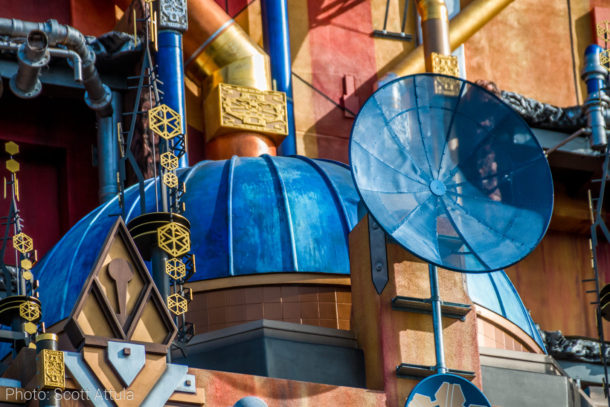 , Disney California Adventure Update – Tower Testing & Excellent Eggs