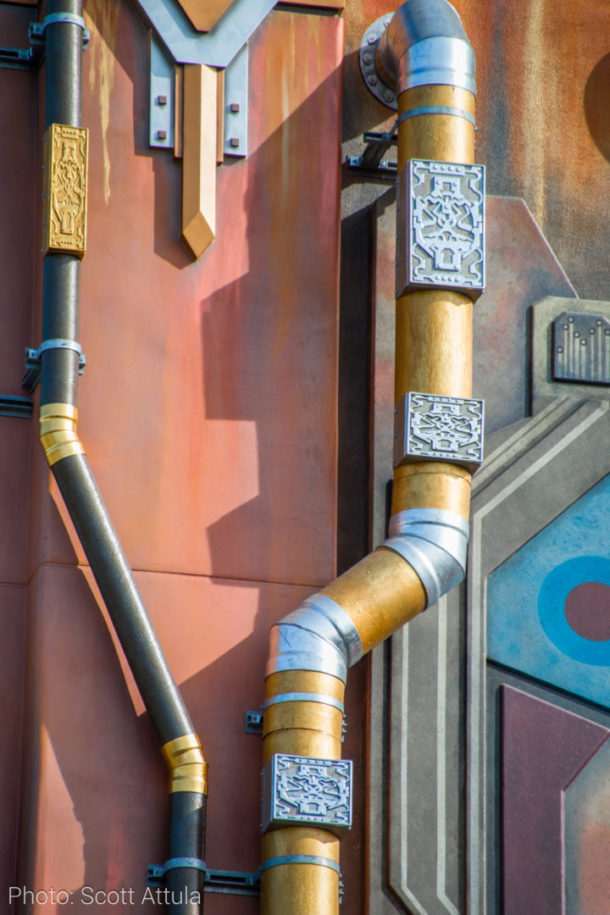 , Disney California Adventure Update – Tower Testing & Excellent Eggs