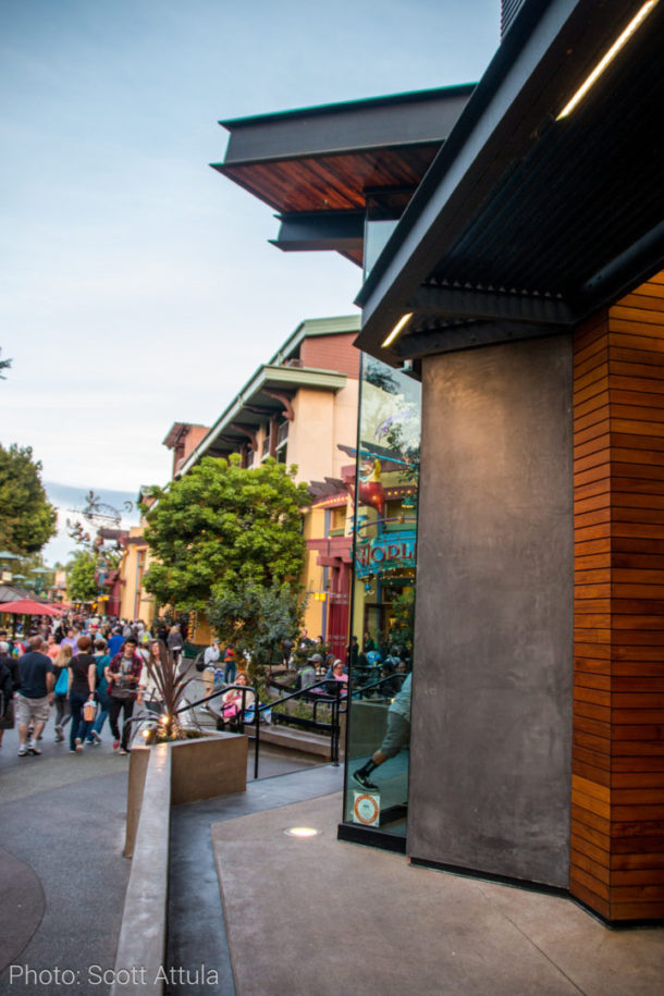 , Disney California Adventure Update – Tower Testing & Excellent Eggs