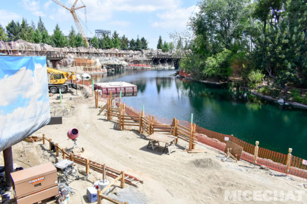 , Disneyland Photo Update: Eat the Force & Towers of Light