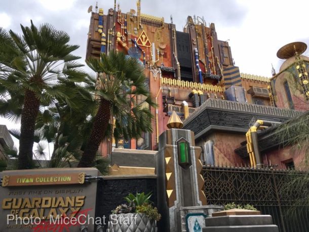 , Disneyland Photo Update: Eat the Force & Towers of Light