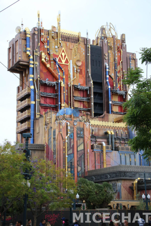 , Disneyland Photo Update: A River Runs Through It . . . Again