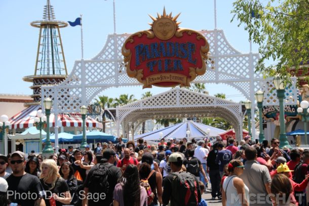 , Disneyland Photo Update: Eat the Force & Towers of Light