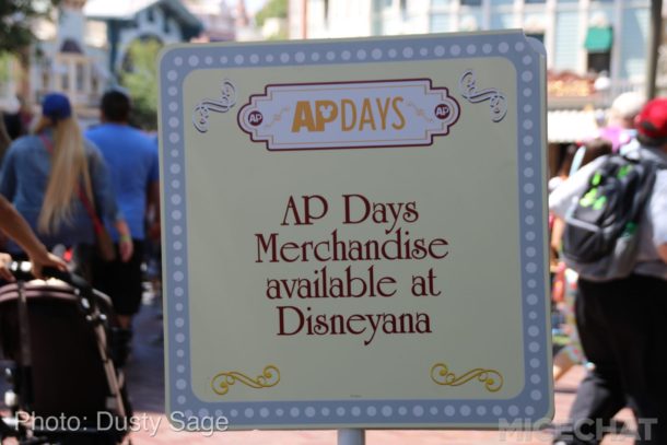 , Disneyland Photo Update: Eat the Force & Towers of Light