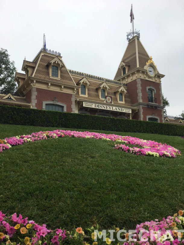 , Disneyland Photo Update: A River Runs Through It . . . Again