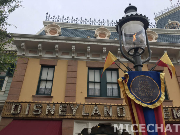 , Disneyland Photo Update: A River Runs Through It . . . Again