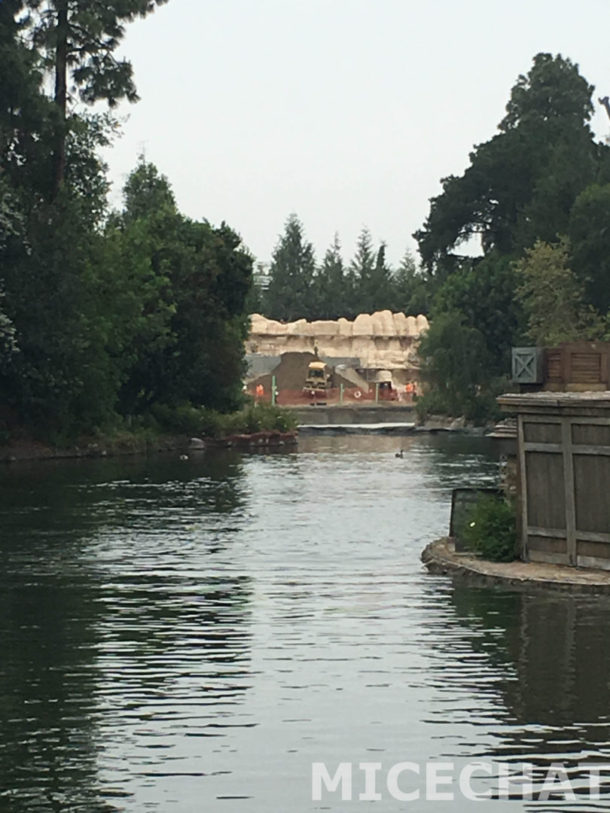 , Disneyland Photo Update: A River Runs Through It . . . Again