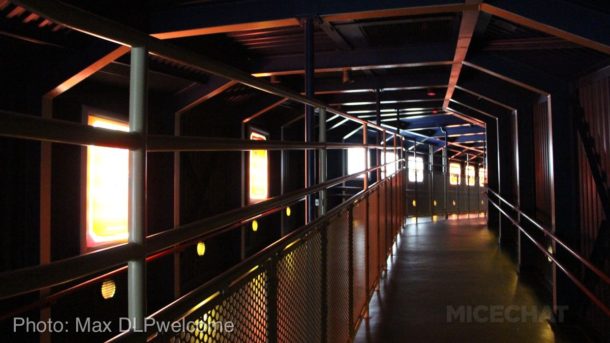 , Hyperspace Mountain Launches at Disneyland Paris