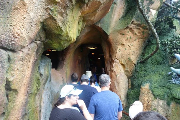 , Pandora – The World of Avatar Impresses But Still Comes Up Short