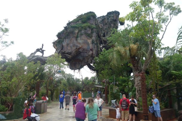 , Pandora &#8211; The World of Avatar Impresses But Still Comes Up Short